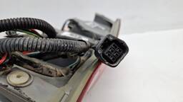 LANTERNA TRASEIRA DIREITA RANGER 2013 A 2023