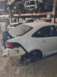 Recorte Lateral Traseiro Direito Toyota Corolla 2023