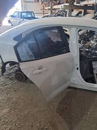 Porta Traseira Direita Corolla 2020/2025 Somente Porta