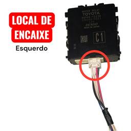 PLUG ESQUERDO MÓDULO LIMPADOR PARABRISA COROLLA CROSS XRE 20
