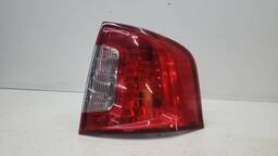 LANTERNA TRASEIRA DIREITA EDGE 2011 A 2014 COM DETALHE