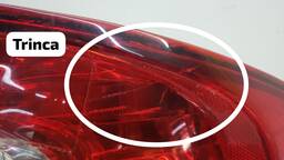 LANTERNA TRASEIRA DIREITA EDGE 2011 A 2014 COM DETALHE