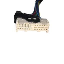 PLUG 6B INFERIOR CAIXA FUSÍVEL COROLLA CROSS XRE 2022