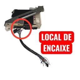 PLUG 6B INFERIOR CAIXA FUSÍVEL COROLLA CROSS XRE 2022