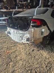 Painel Traseiro Toyota Corolla 2020 a 2025