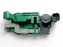 FECHADURA PORTA TRASEIRA DIREITA PUNTO LINEA IDEA UNO 11/17