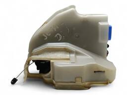 Fechadura Porta Dianteira Direita Jetta 11/ 2017 Golf 14/20