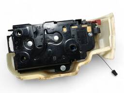 FECHADURA PORTA DIANTEIRA DIREITA JETTA 11/ 2017 GOLF 14/20