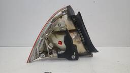 LANTERNA TRASEIRA DIREITA FUSION 2010 A 2012 COM DETALHE