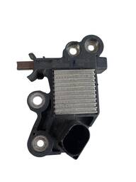 REGULADOR VOLTAGEM SENTRA NISSAN 2023 ORIGINAL (USADO)