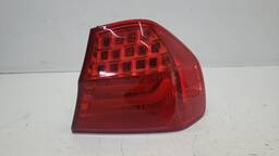 LANTERNA TRASEIRA DIRE BMW SÉRIE 3 320 325 330 09/12 (CANTO)