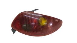 LANTERNA TRASEIRA DIREITA PEUGEOT 206 1999 2000 A 2004
