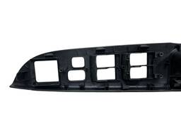 MOLDURA COMANDO VIDRO ESQ OUTLANDER 2007 A 2013 ORIGINAL