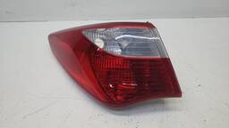 LANTERNA TRASEIRA ESQUERDA HB20 SEDAN 2013 A 2019 (CANTO)