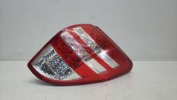 LANTERNA TRASEIRA DIREITA TOYOTA RAV4 2009 2010 A 2012