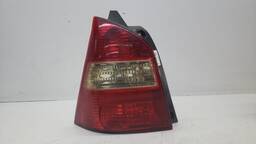 LANTERNA TRASEIRA ESQUERDA LIVINA 2010 A 2014