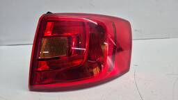 LANTERNA TRASEIRA DIREITA JETTA 2011 2012 A 2014 (CANTO)