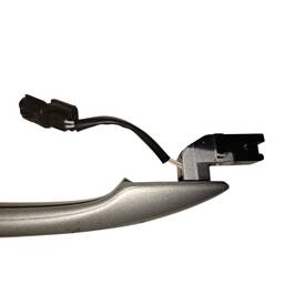 MAÇANETA EXT. PORTA DIANTEIRA ESQUERDA KICKS 2017 A 2025