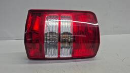 LANTERNA TRASEIRA ESQUERDA CHEROKEE 07 A 2013 SPORT 