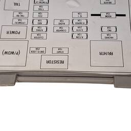 ACABAMENTO TAMPA CAIXA FUSÍVEL KIA CERATO 1.6 2009