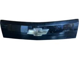 APLIQUE TAMPA TRASEIRA CHEVROLET CAPTIVA 2008 2017 ORIGINAL