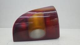 LANTERNA TRASEIRA DIREITA STRADA 1996 A 2000