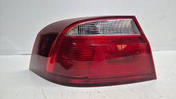 LANTERNA TRASEIRA ESQUERDA VOYAGE G6 G7 (CANTO)
