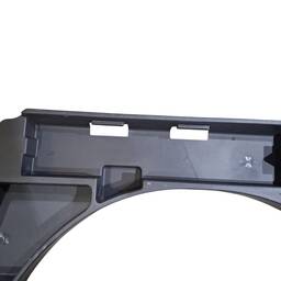 ACABAMENTO DIREITO PORTA MALAS COROLLA CROSS XRE 2022