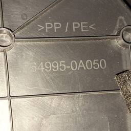 ACABAMENTO DIREITO PORTA MALAS COROLLA CROSS XRE 2022