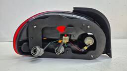 LANTERNA DIREITA ACCENT SEDAN 1996 1997 A 2000