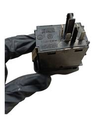 BOTÃO DESEMBAÇADOR GOL PARATI G2