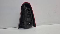 LANTERNA TRASEIRA ESQUERDA LOGAN 2011 2012 A 2013