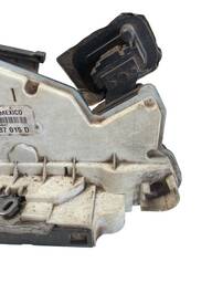 FECHADURA PORTA DIANTEIRA ESQUERDA JETTA 2011/17 GOLF 14/20