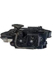 FECHADURA PORTA DIANTEIRA ESQUERDA JETTA 2011/17 GOLF 14/20