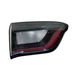 LANTERNA TAMPA TRA ESQUERDA JEEP COMPASS SERIE S 2021 A 2025