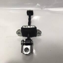 LIMITADOR PORTA TRASEIRA ESQUERDA FORD KA 2014/2021