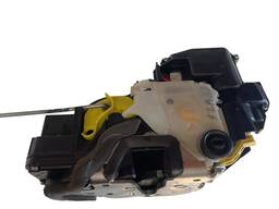 FECHADURA PORTA TRASEIRA ESQUERDA CRUZE EQUINOX 2017 A 2024