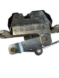 FECHADURA TAMPA TRAS CORSA MAX SEDAN 2003/2012 PRISMA 07/12