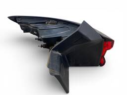 LANTERNA TRASEIRA DIREITA HAVAL H6 / GT 2024 A 2025