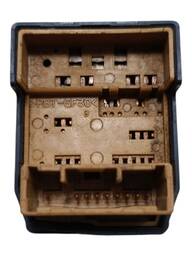 BOTÃO COMANDO REGULAGEM RETROVISOR ELETR. ETIOS 2013 A 2019 