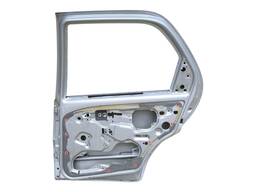 PORTA TRASEIRA DIREITA PALIO SIENA 2005 2006 A 2016