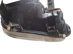 FAROL ESQUERDO GOLF 1999 A 2007 S/ AUX DETALHE