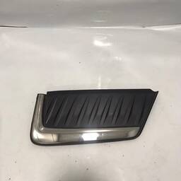 Acabamento Externo Traseiro Esquerdo Chery Tiggo 5x 2024
