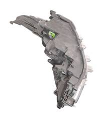 FAROL DIREITO YARIS 2019 2020 A 2025