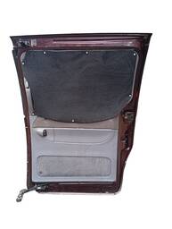 PORTA TRAS ESQ DODGE/CHRYSLER GRAND CARAVAN/VOYAGER 96 A 00