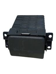 PORTA COPOS LADO ESQUERDO GM S10 2012 A 2022