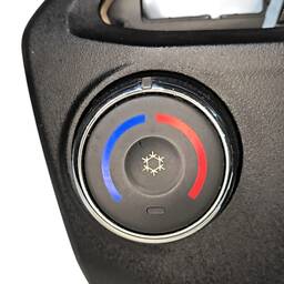 COMANDO AR CONDICIONANDO ONIX PRISMA 2013 A 2019 3 BOTÕES