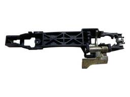 SUPORTE MAÇANETA EXTERNA DIANTEIRA DIREITA SENTRA 07/13