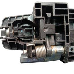 MAÇANETA EXT. PORTA DIANT/TRAS DIREITA MARCH VERSA 2012/2021