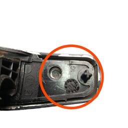 MAÇANETA EXT. DIANT/TRAS ESQ SANDERO SYMBOL DUSTER OROCH 08/